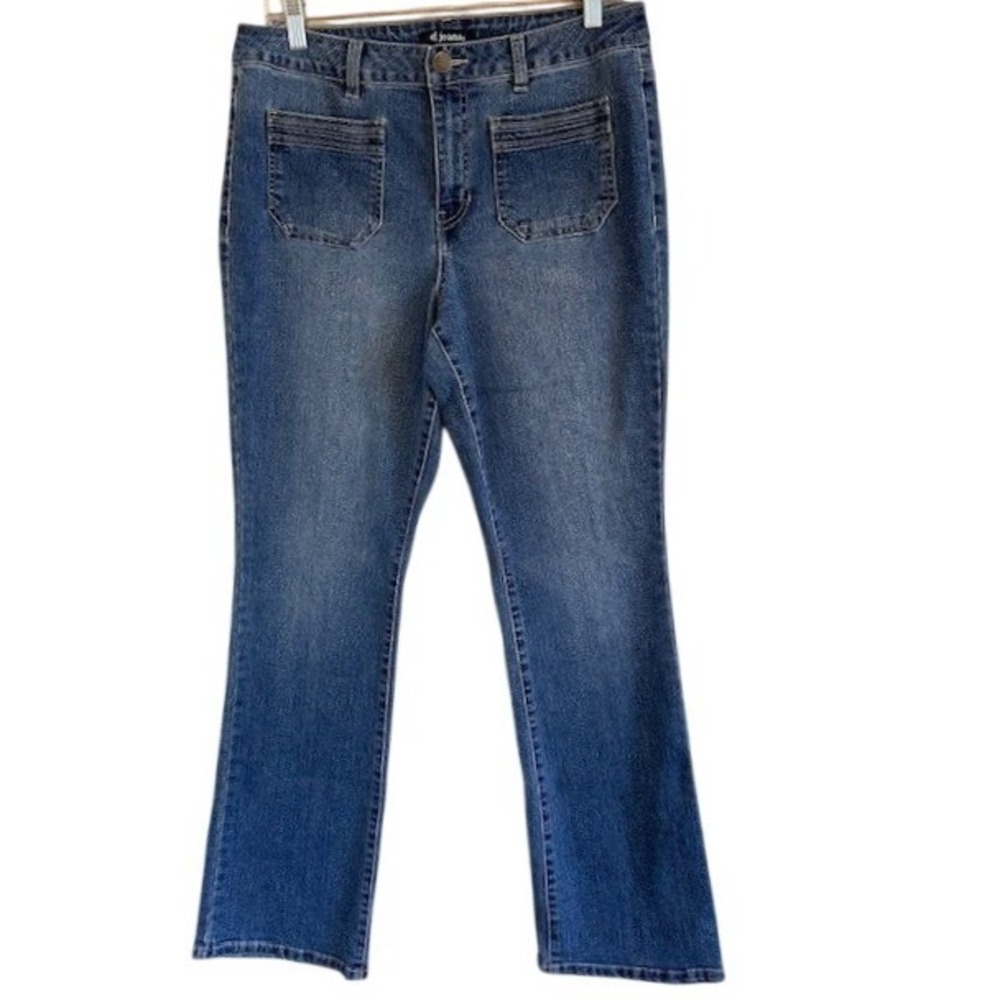 D. Jeans Women's Patch Pocket Flare Leg High Rise Stretch Jeans 12